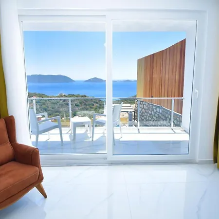 Belenli Sisla 4 Bedroom 8449 ヴィラ カシュ