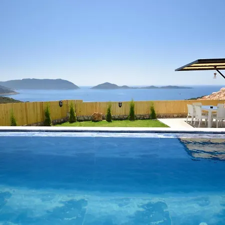ヴィラ Belenli Sisla 4 Bedroom 8449 カシュ